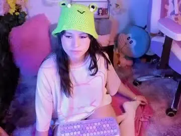 Chaturbate Nude Webcam of eymmy_24