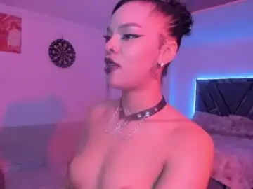 Chaturbate Nude Webcam of mia__gatess
