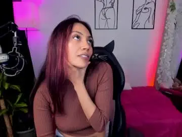 Chaturbate Live Sex Cam of skyssoul