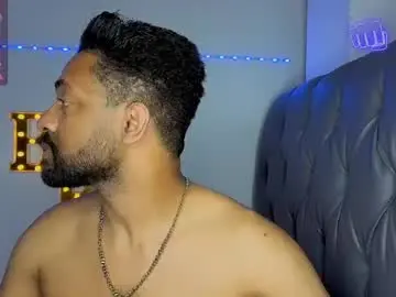 Chaturbate Watch Live Sex Cams of bbcblackhot33