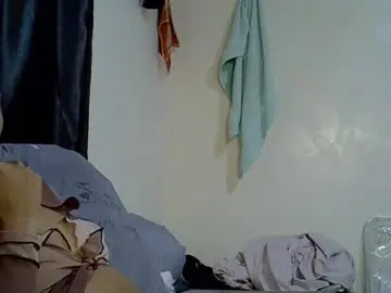 Chaturbate Adult Video Chat of petite_melinda