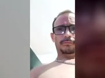 Chaturbate Live Porn of playboyalekz