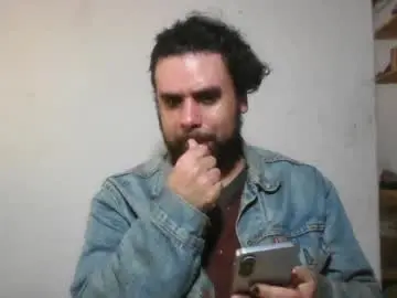 Chaturbate Live Sex Cam of smokers_lounge