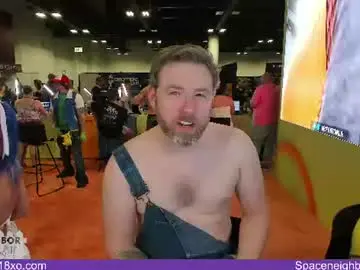 Chaturbate Live Sex Cam of spaceneighbor
