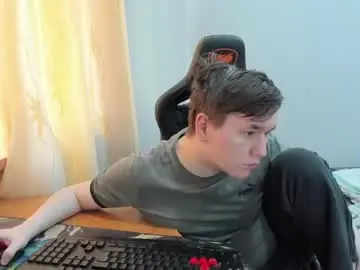 Chaturbate Live Sex Cam of iliaskrislove