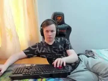 Chaturbate Best live sex cam show of iliaskrislove