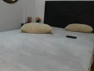 Chaturbate Free Live Porn of adelllee