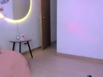 Chaturbate Nude Webcam of juli_santos_22