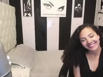 Chaturbate Adult Webcam of lucy_lorelei
