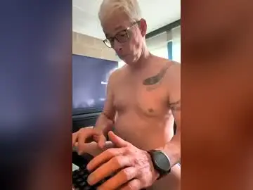 Chaturbate Live Porn of tirexx69