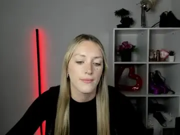Chaturbate Free Porn Cam of evelynblond