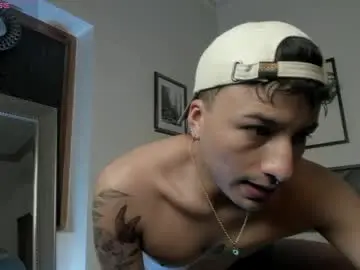 Chaturbate Live Sex Cam of dereck_klain