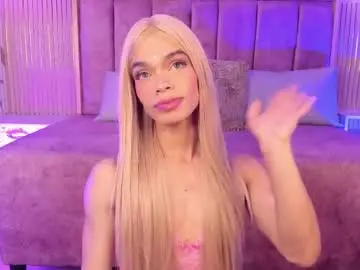 Chaturbate Free Porn Cam of karinaadoll
