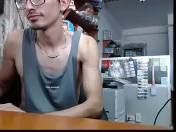 Chaturbate Best live sex cam show of jhosuamoore2