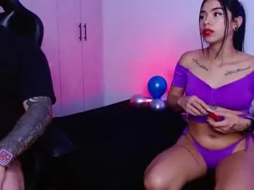 Chaturbate Live Sex Cam of lliamm_2