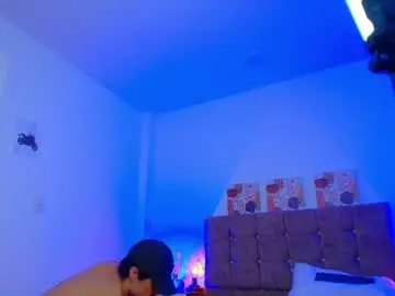 Chaturbate Free Porn Cam of ethan_briggs