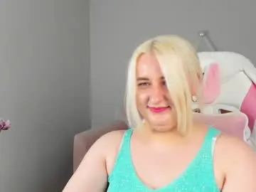 Chaturbate Adult Video Chat of lioraardyn