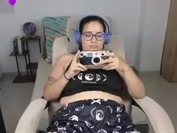 Chaturbate Adult Video Chat of moonwoman_