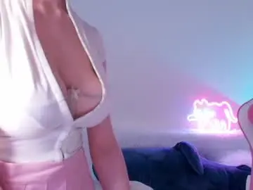 Chaturbate Adult Video Chat of poompoompeach_