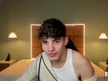 Chaturbate Adult Webcam of alejootwink