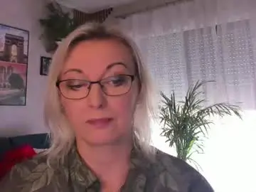 Chaturbate Best live sex cam show of xvanessalove