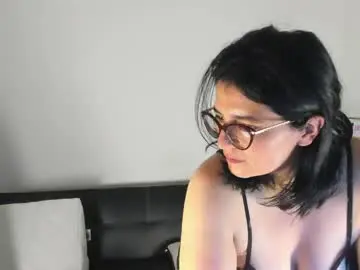 Chaturbate Free Porn Cam of adriana71