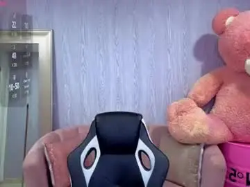 Chaturbate Live Sex of lia_harper_t