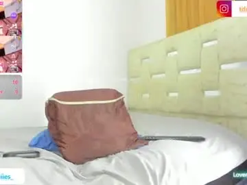 Chaturbate Best live sex cam show of queen_rifanny