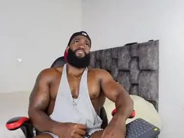 Chaturbate Nude Webcam of james_bbcmuscle