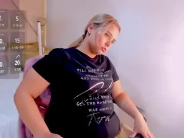 Chaturbate Sex Chat of mikaelastonne