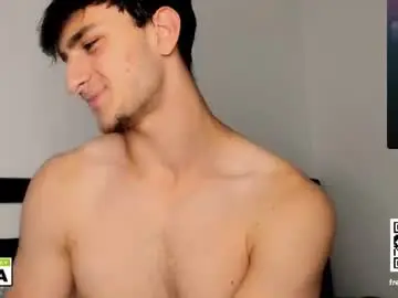 Chaturbate Watch Live Sex Cams of 19_david_19