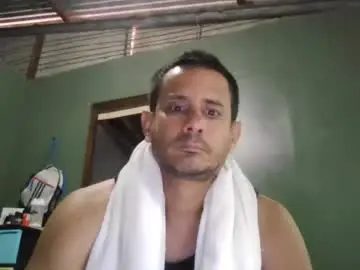 Chaturbate Live Sex Cam of alextico1