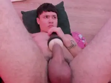 Chaturbate Live Sex Cam of eytan_20