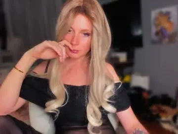 Chaturbate Free Live Porn of klementinagirl