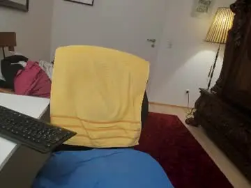 Chaturbate Watch Live Sex Cams of browneyes_4_cam_