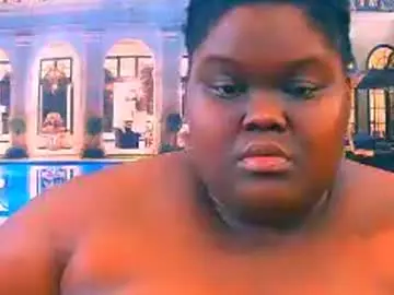 Chaturbate Adult Video Chat of ebonyhotbuns4u2luv