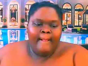 Chaturbate Live Sex Cam of ebonyhotbuns4u2luv