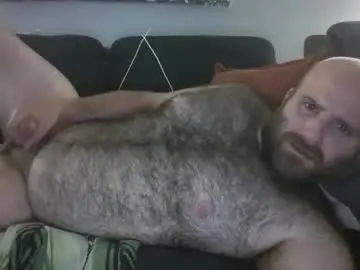 Chaturbate Free Porn Cam of hairiestbear