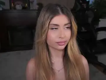 Chaturbate Live Sex of holayoula
