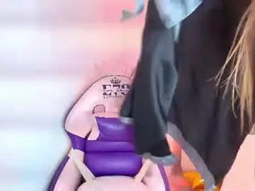 Chaturbate Free Live Porn of lia_adamsss