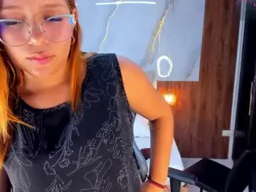 Chaturbate Watch Live Sex Cams of mia_18v