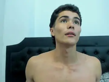 Chaturbate Live Sex of caliboyheat