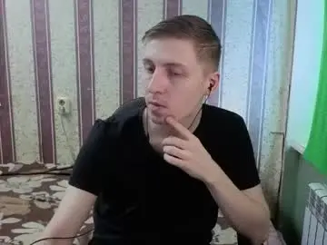 Chaturbate Adult Video Chat of darienlarge