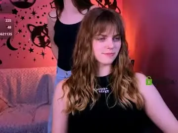 Chaturbate Live Sex Cam of naya_may