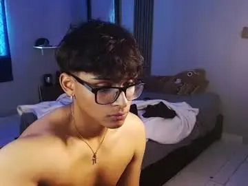 Chaturbate Live Sex of mr_yisuz