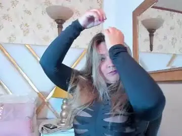 Chaturbate Live Sex Cam of malorysweet