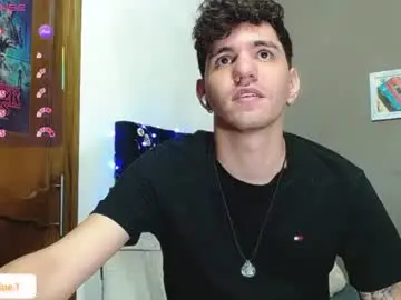 Chaturbate Live Sex Cam of matteo12_