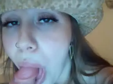 Chaturbate Free Live Porn of milf_s14
