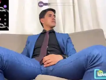 Chaturbate Adult Video Chat of tom_blunt96