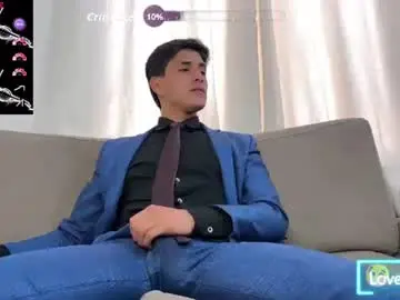 Chaturbate Live Sex of tom_blunt96